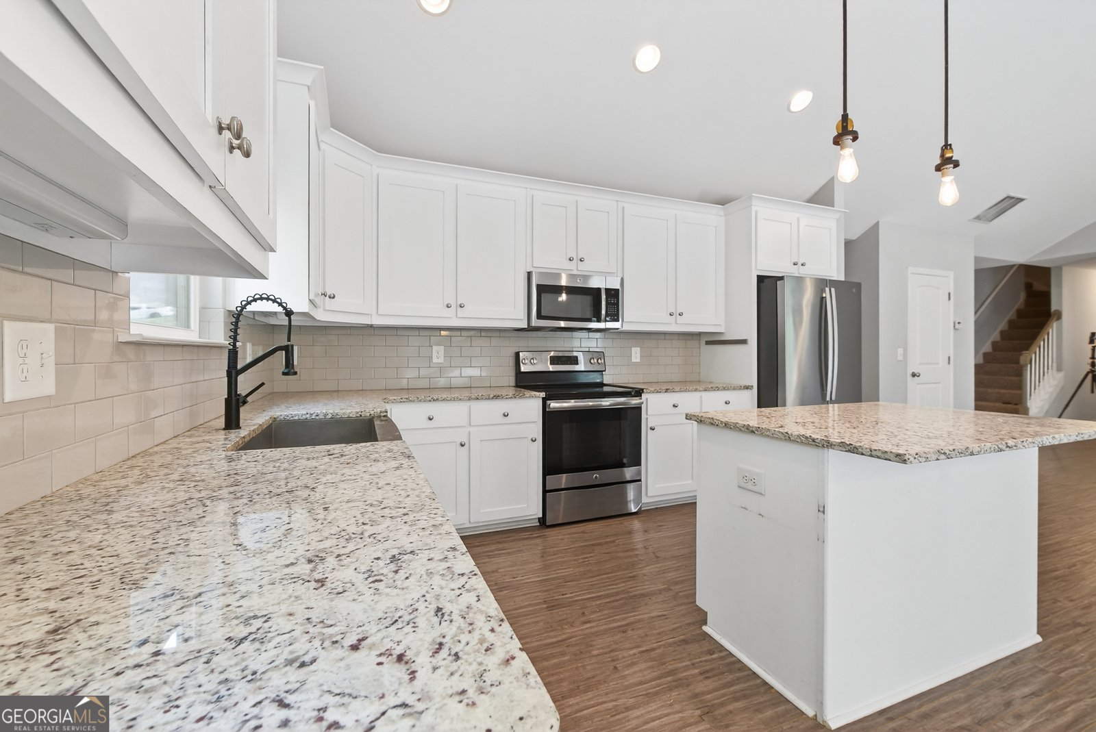2565 Aaron Court Loganville - 6