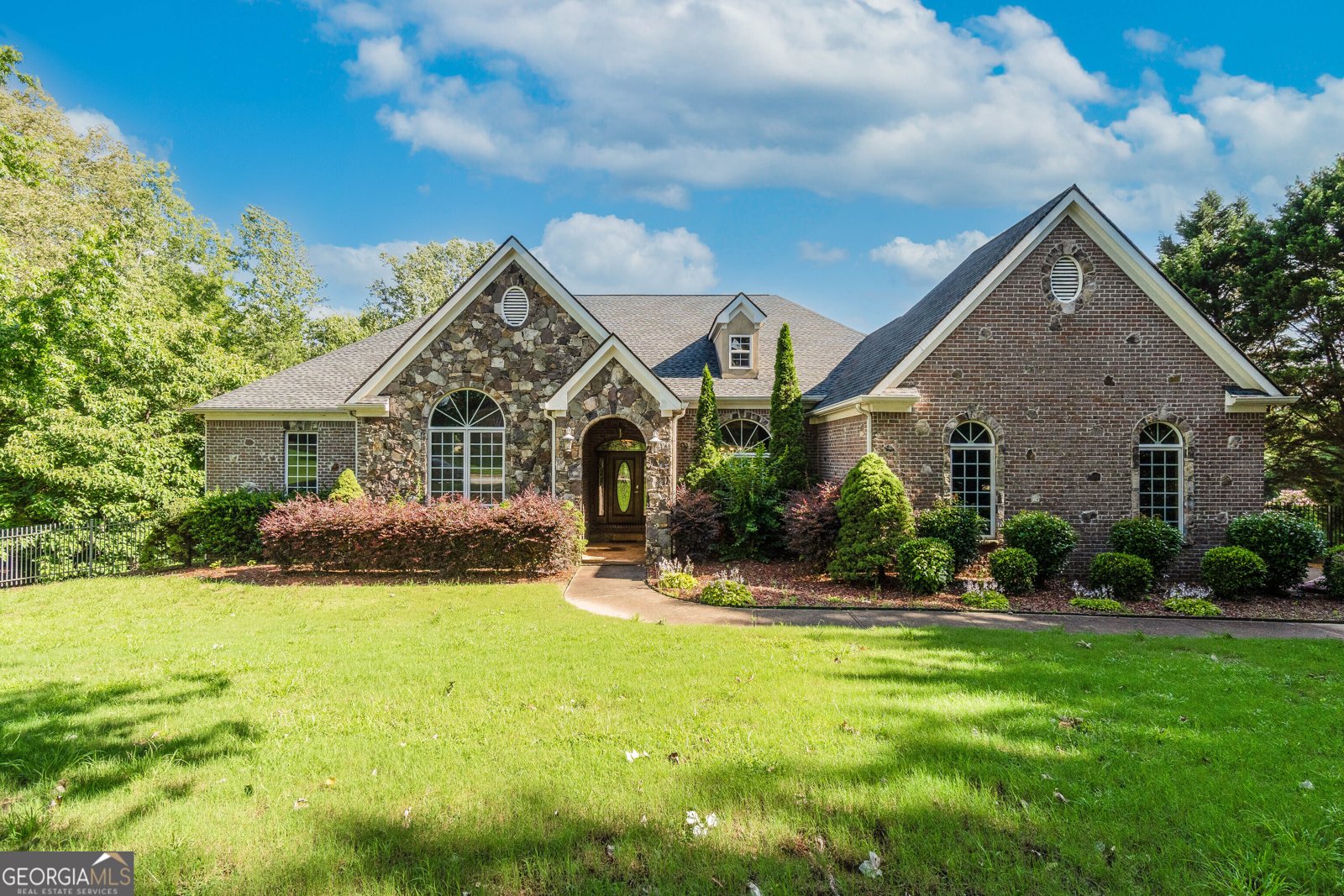 4525 Legacy Court Hoschton - 1