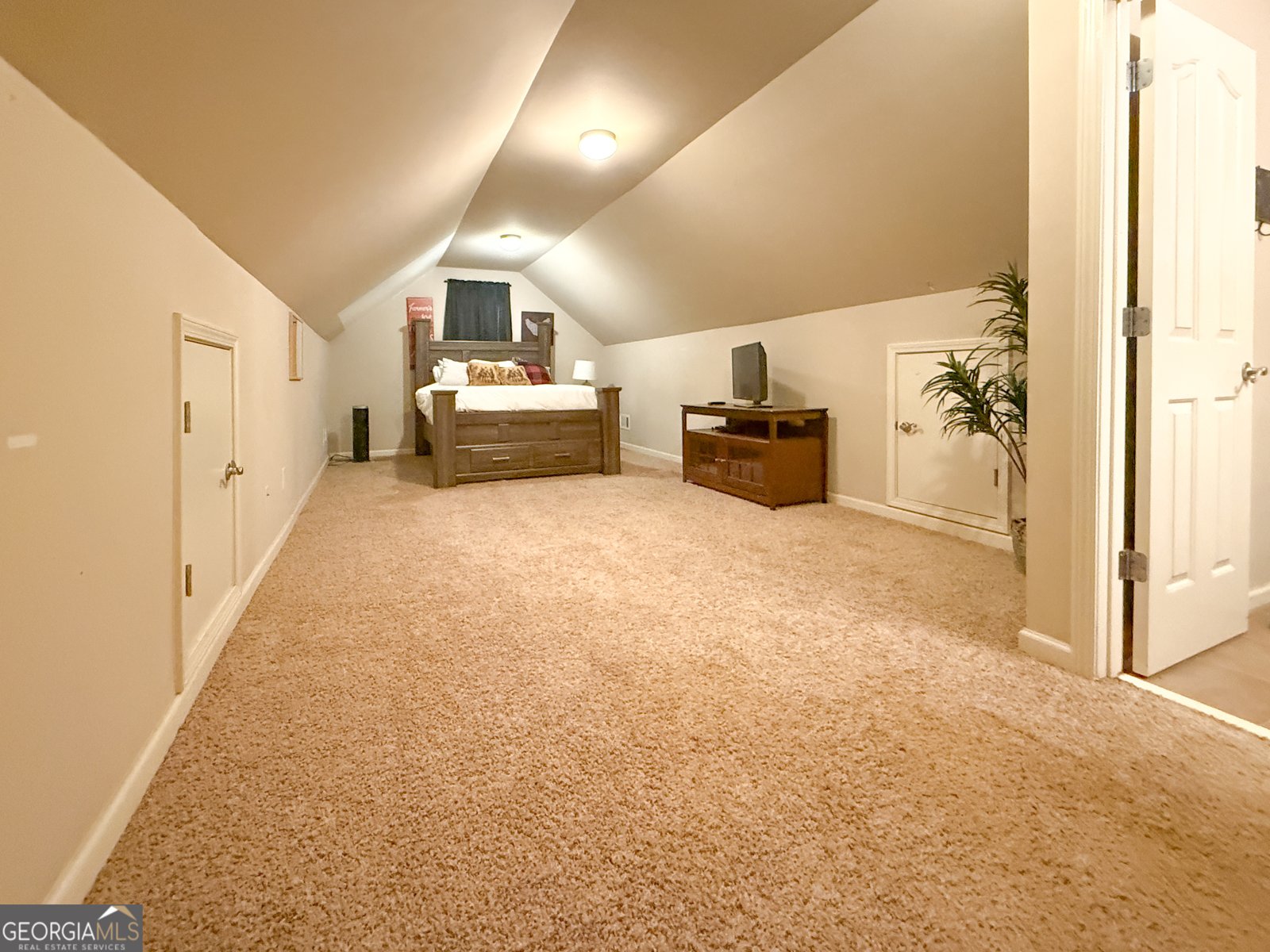 608 Henning Drive Winder - 27
