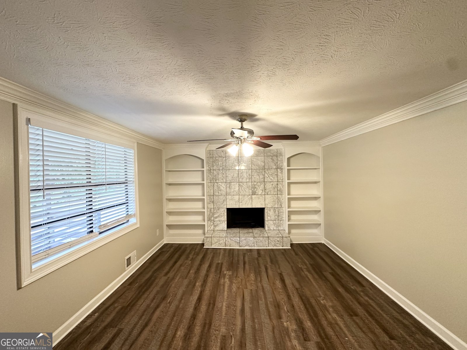 5670 Bob White Lane Douglasville - 3
