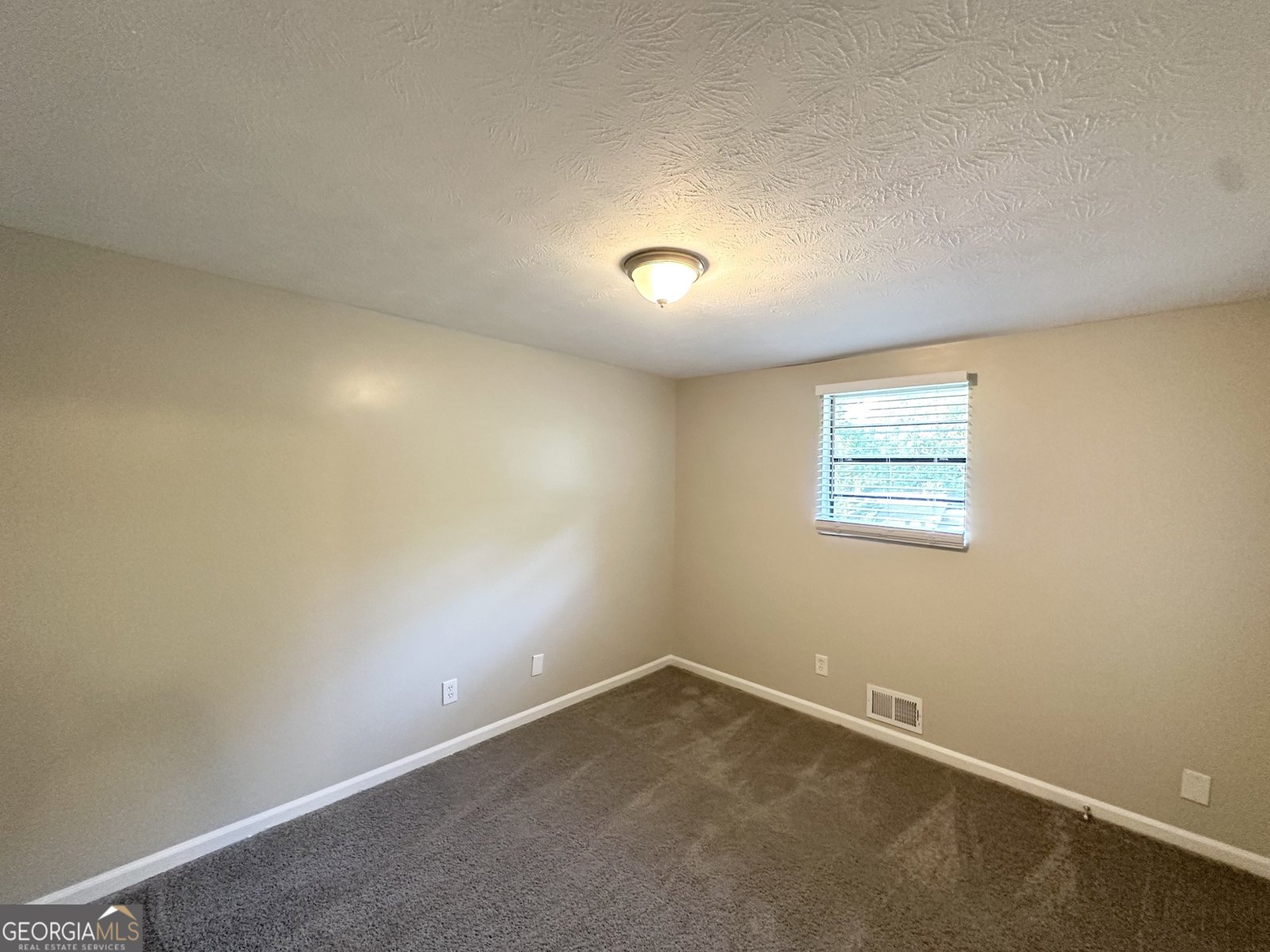 5670 Bob White Lane Douglasville - 7