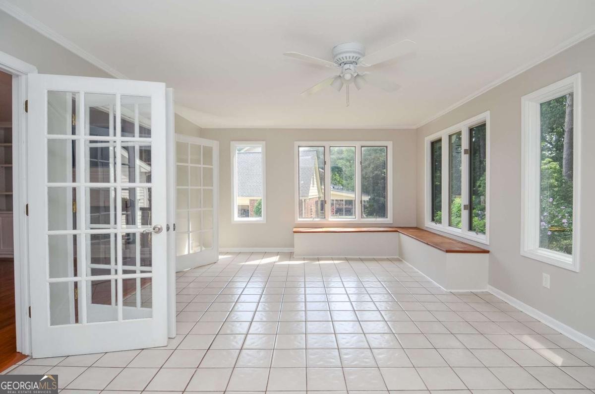 4714 Marc Court Lilburn - 27