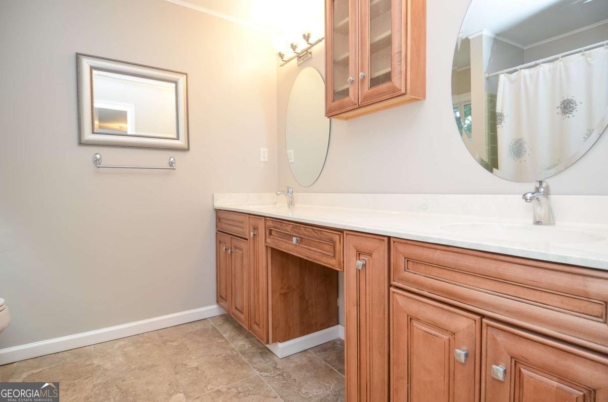 4714 Marc Court Lilburn - 37