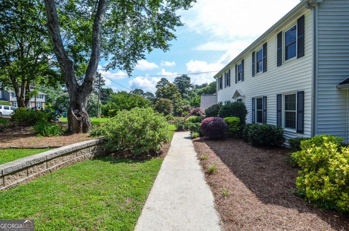 4714 Marc Court Lilburn - 5