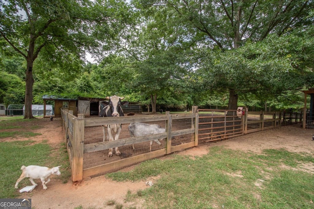 202 Oak Street Luthersville - 70