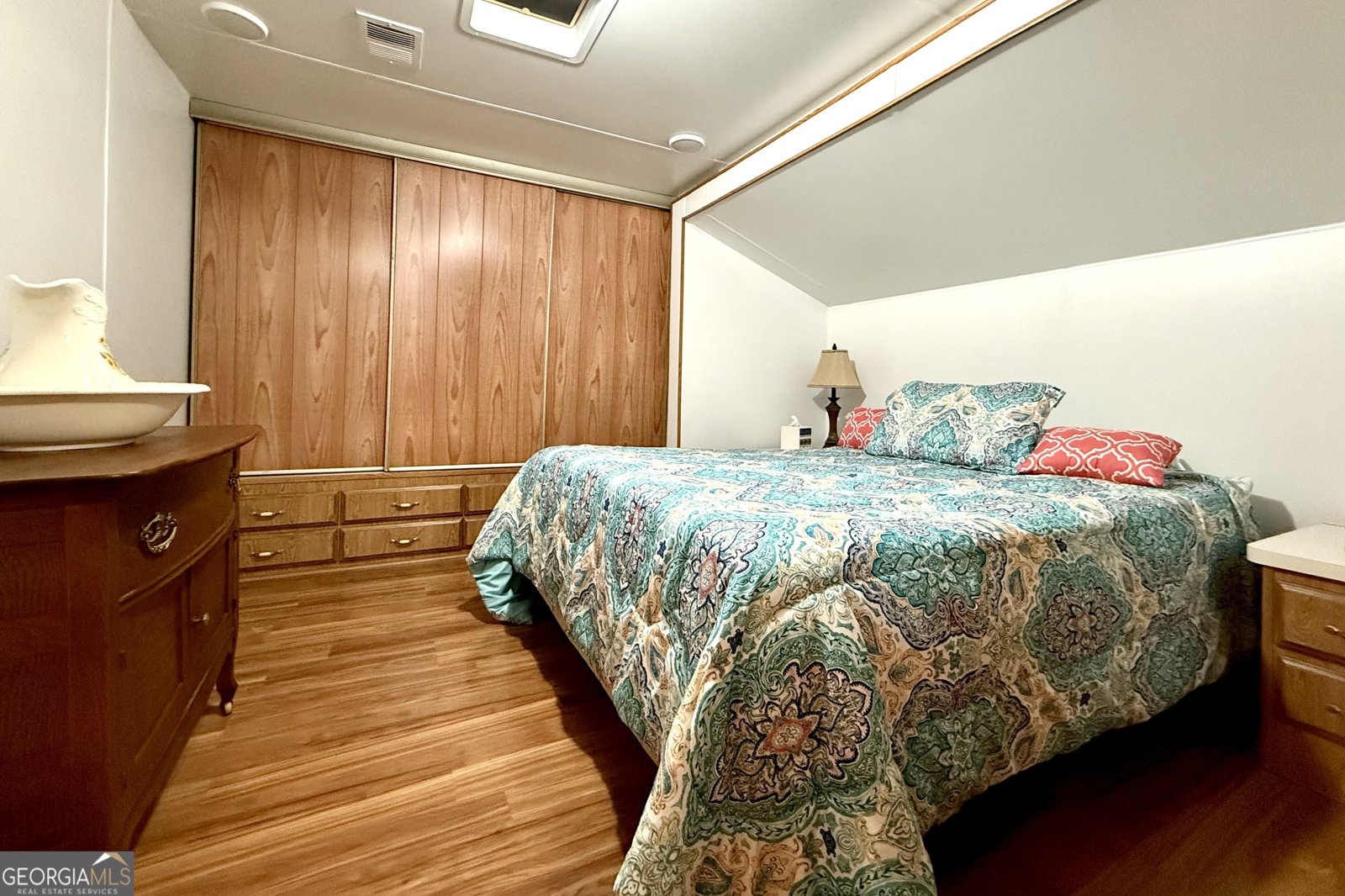 112 Cindy Parkway Cleveland - 14