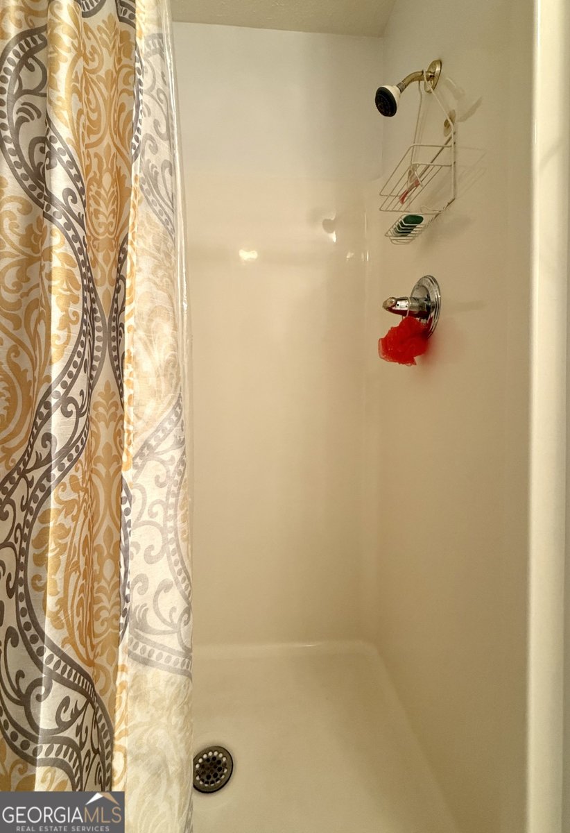 112 Cindy Parkway Cleveland - 18