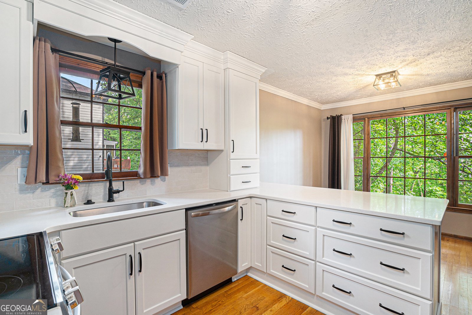 929 Hampton Trail Lilburn - 2