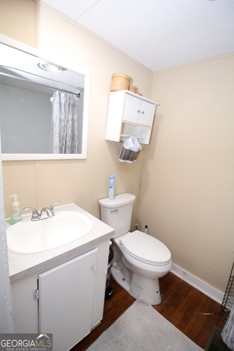 5610 Kegs Circle Oakwood - 12