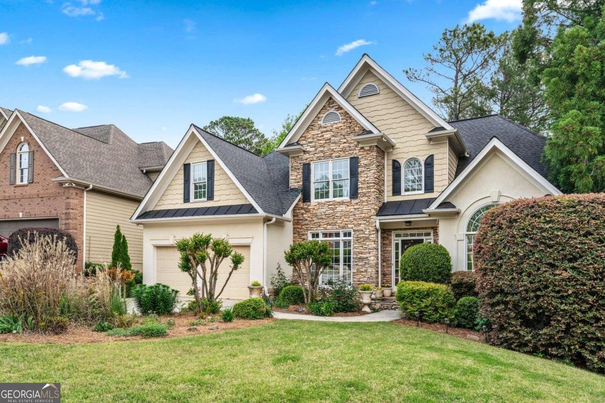 994 Fairview Club Circle Dacula - 1