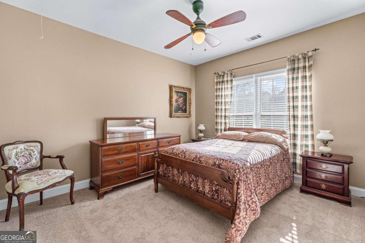 994 Fairview Club Circle Dacula - 14