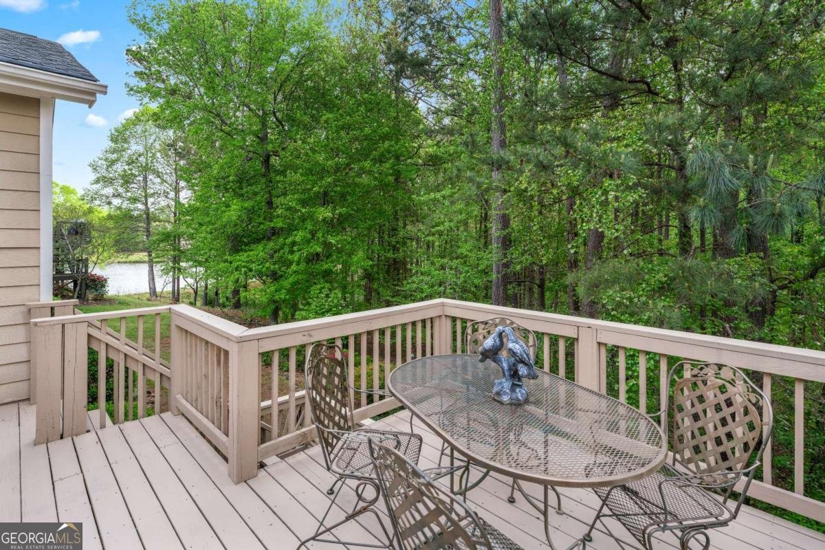 994 Fairview Club Circle Dacula - 22
