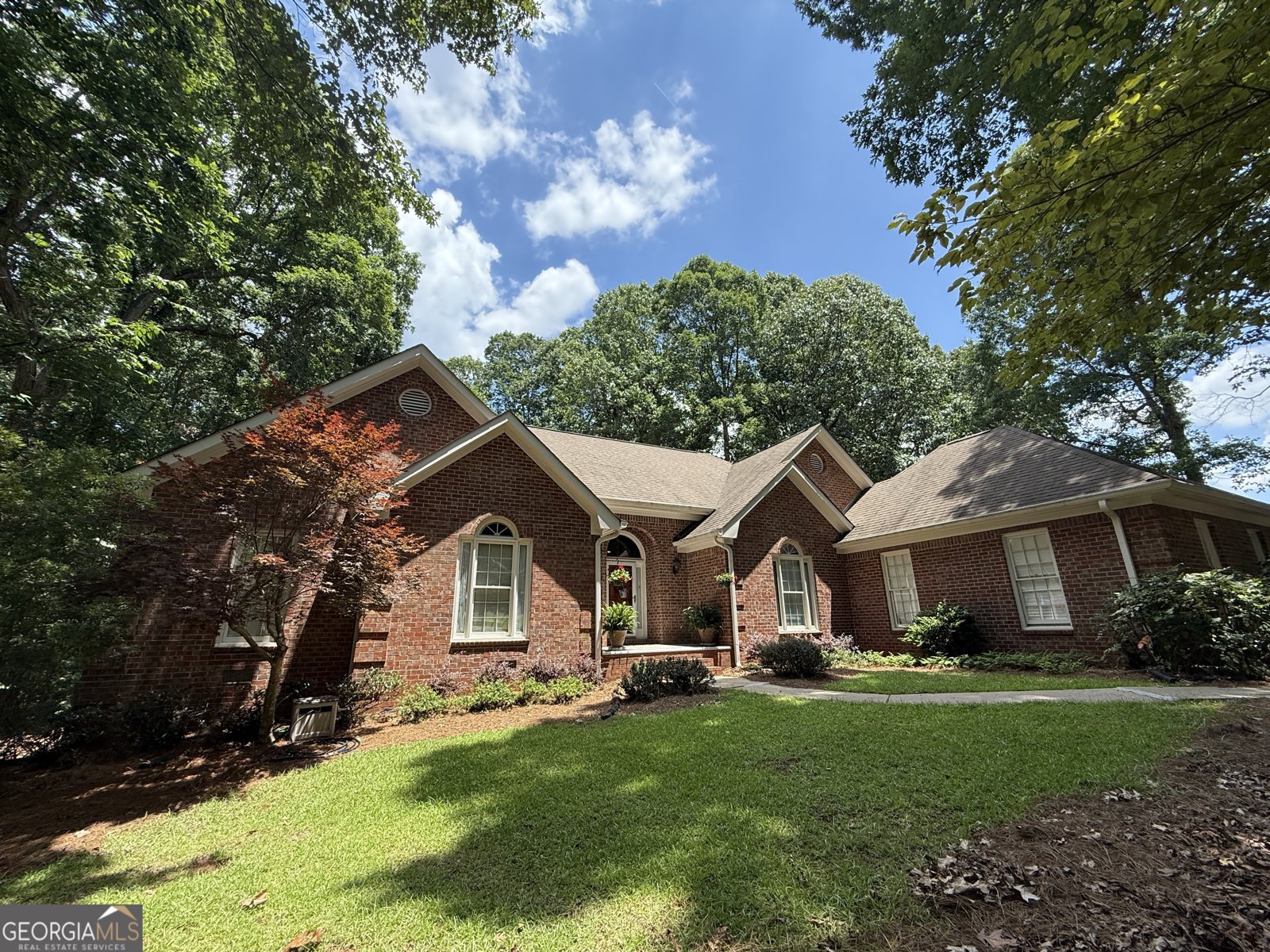 280 Emerald Lake Drive Fayetteville - 1