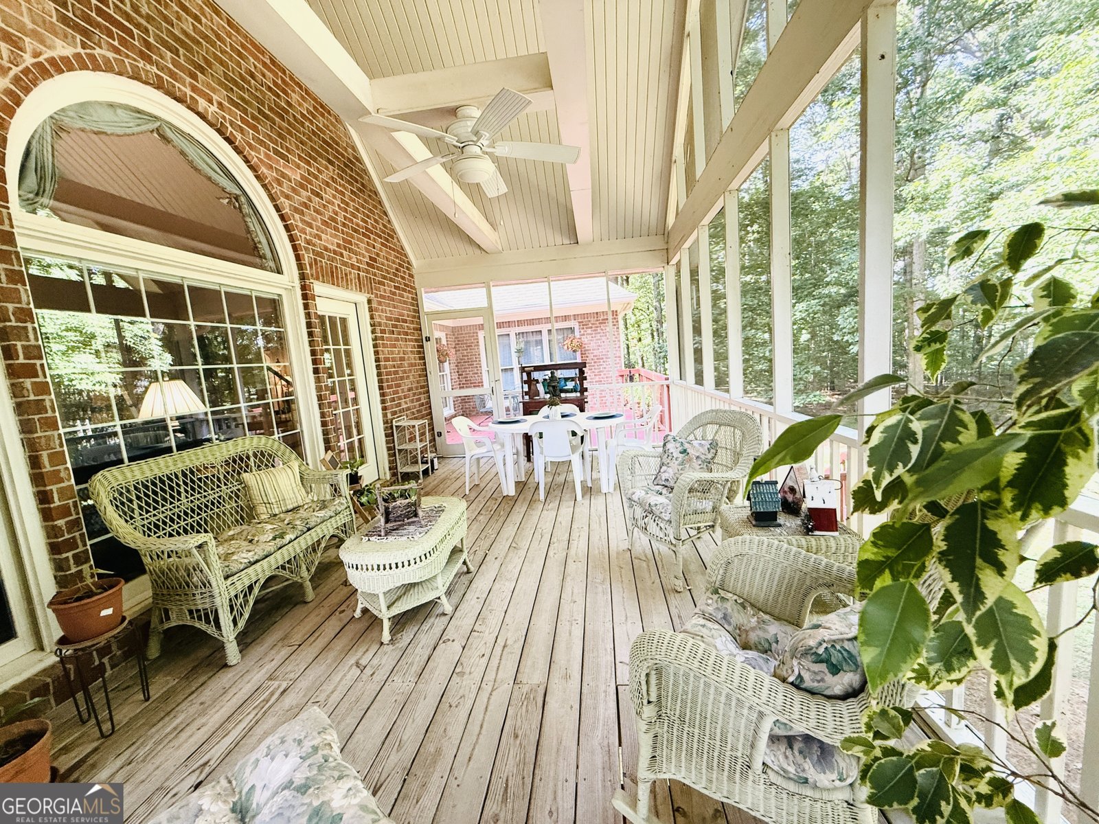 280 Emerald Lake Drive Fayetteville - 19