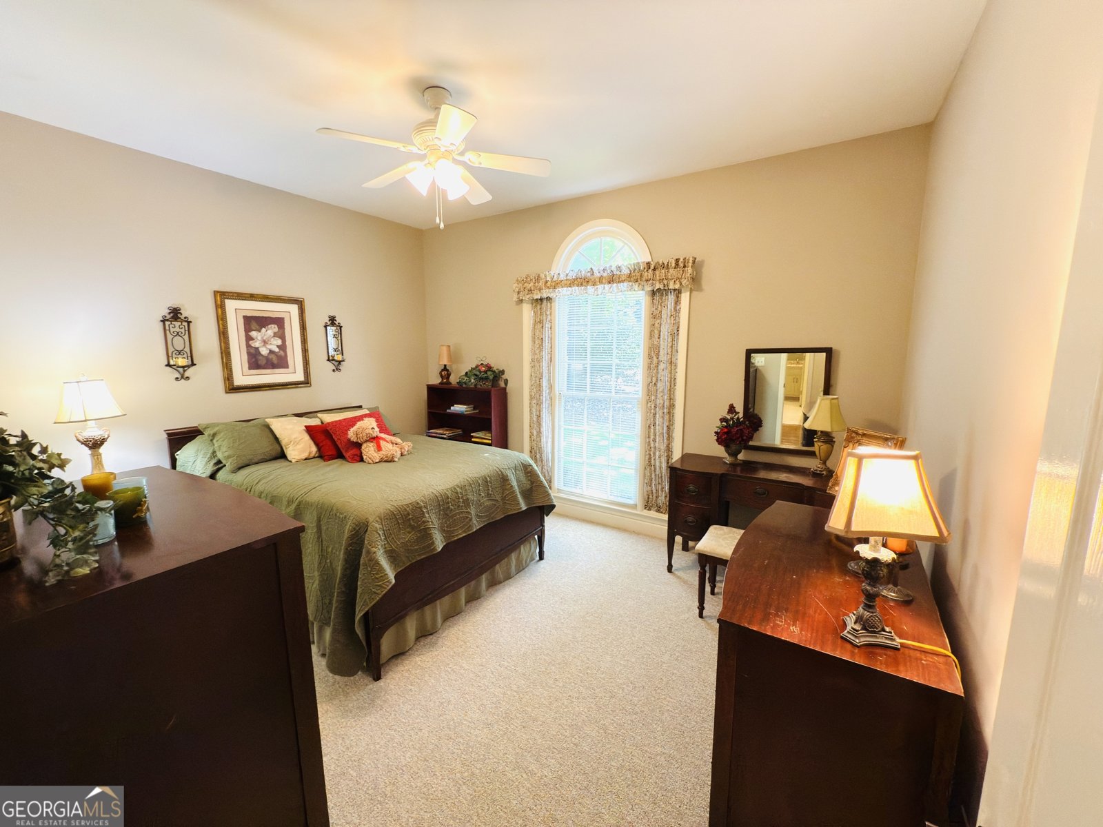 280 Emerald Lake Drive Fayetteville - 43