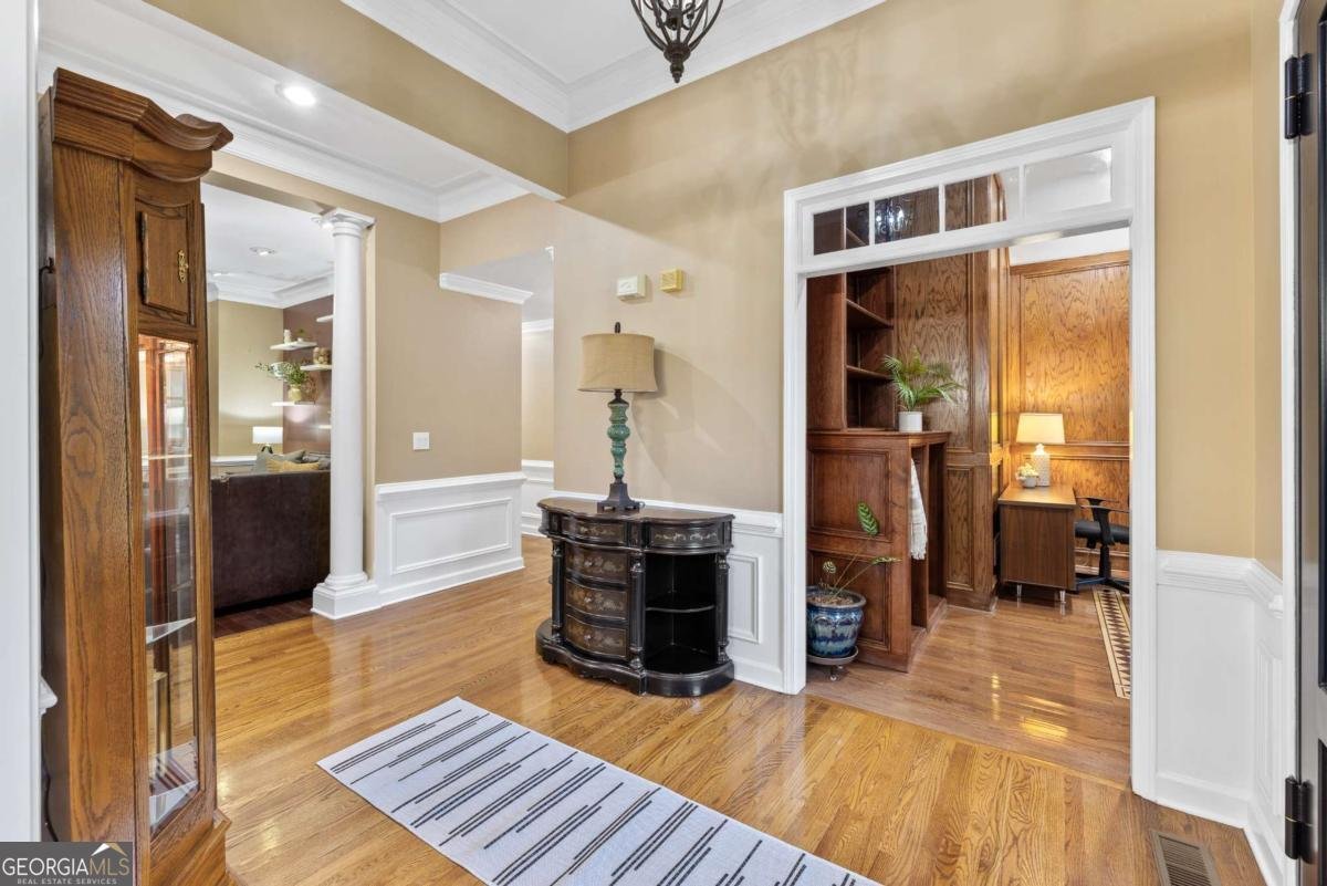 1005 Cromwell Cove Snellville - 10