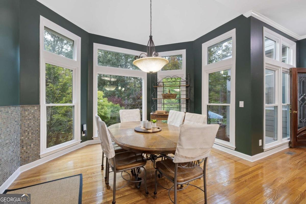 1005 Cromwell Cove Snellville - 14