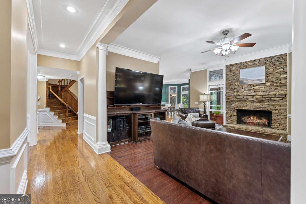 1005 Cromwell Cove Snellville - 18