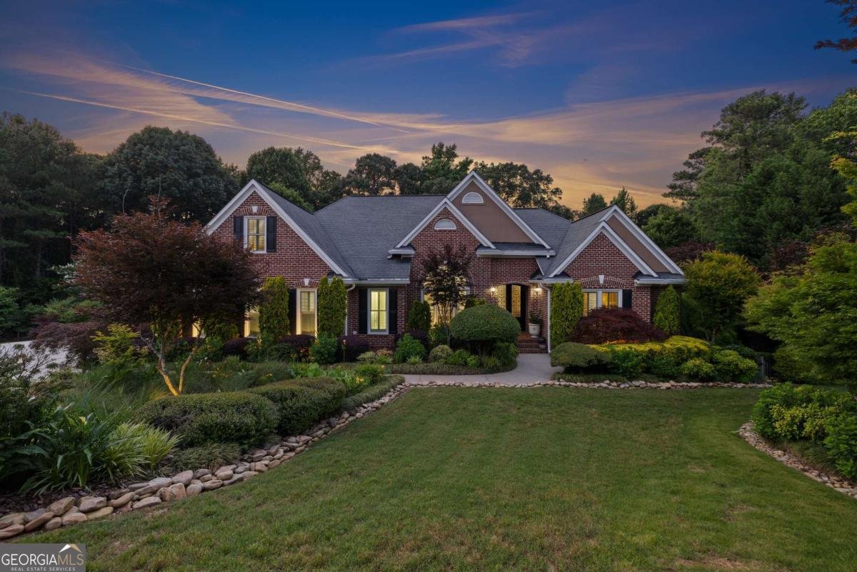 1005 Cromwell Cove Snellville - 2
