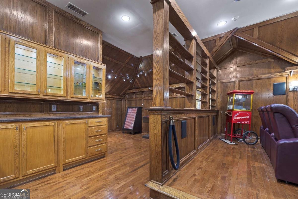 1005 Cromwell Cove Snellville - 33