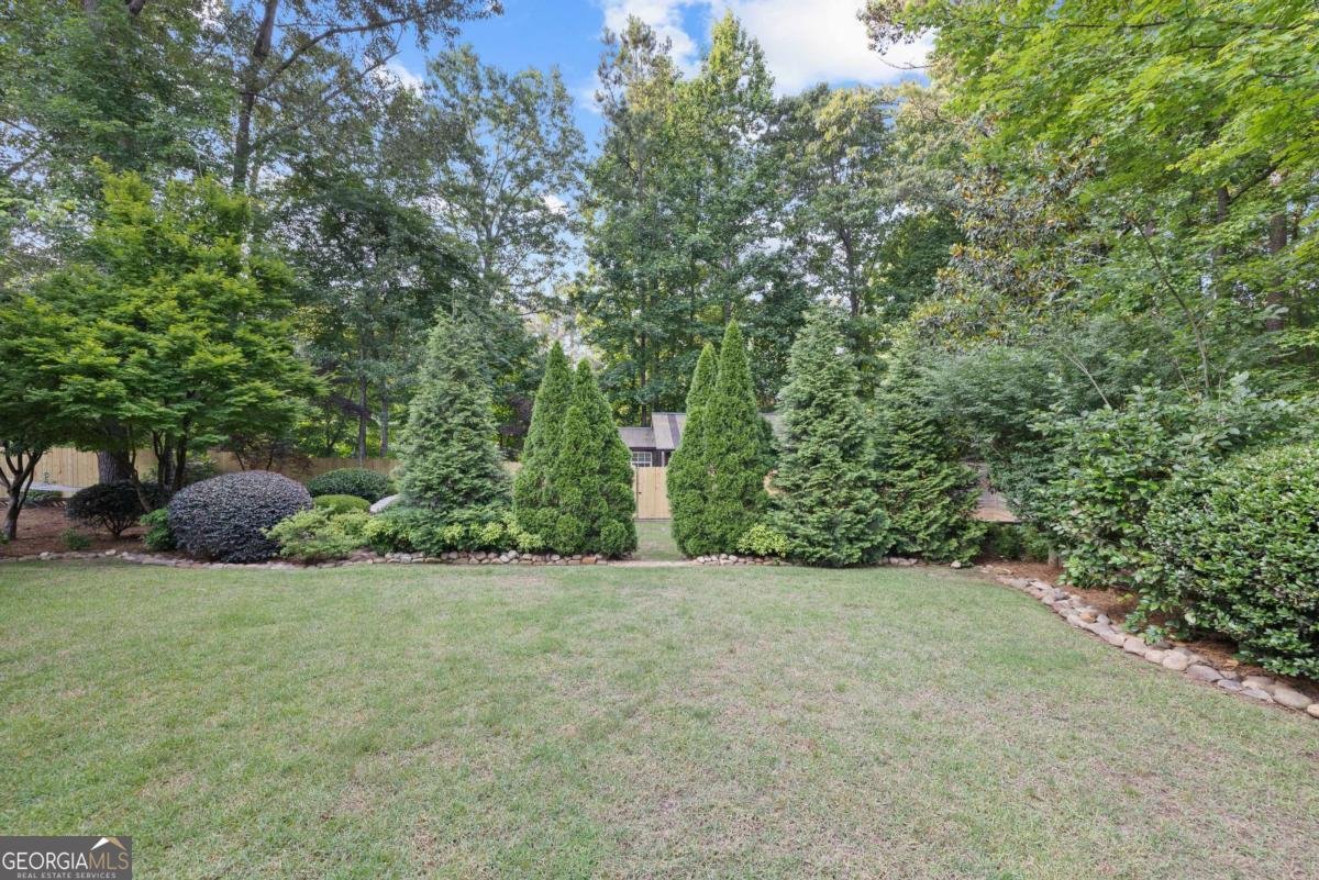 1005 Cromwell Cove Snellville - 56