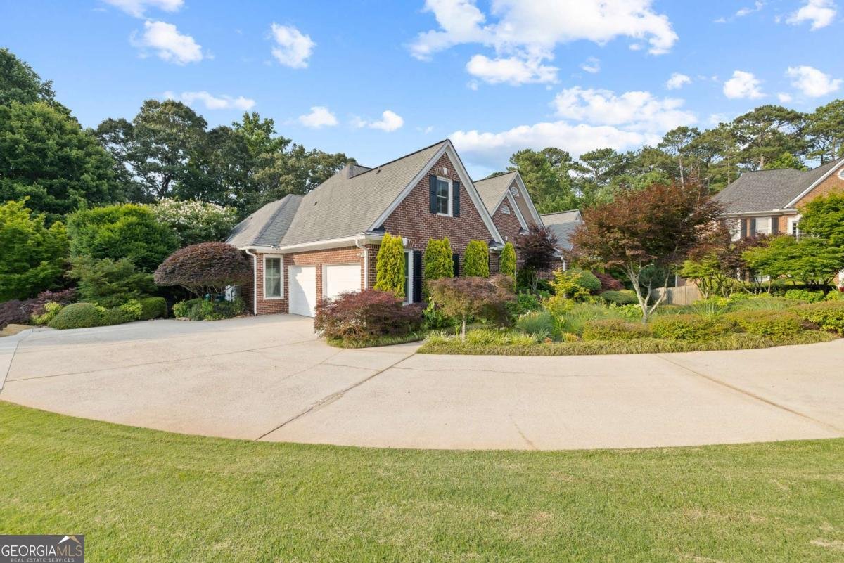 1005 Cromwell Cove Snellville - 63