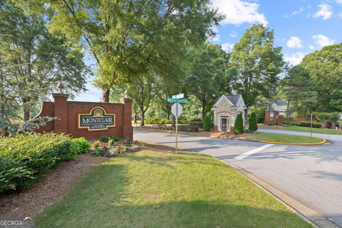 1005 Cromwell Cove Snellville - 68