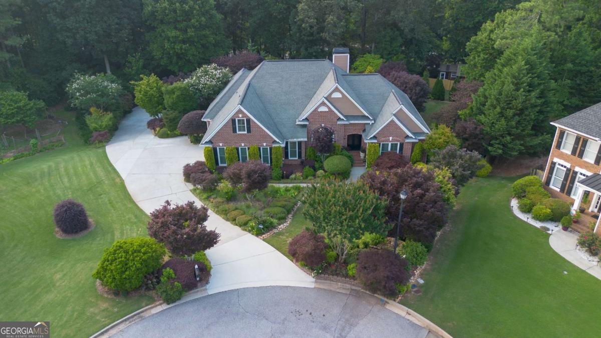 1005 Cromwell Cove Snellville - 76