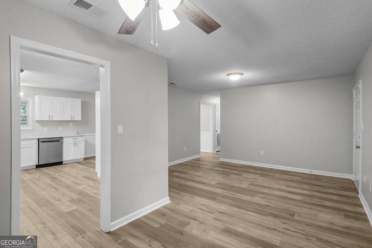 1250 Lake Drive Midway - 10