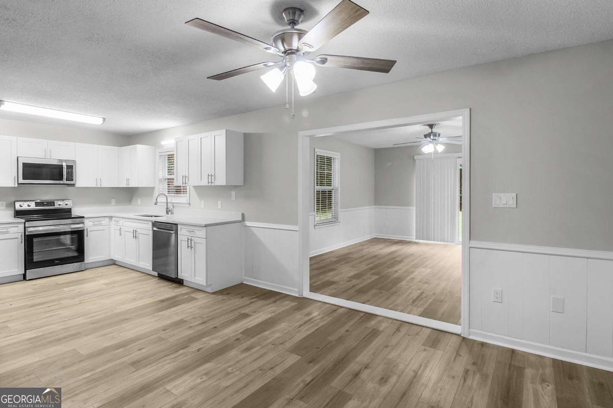1250 Lake Drive Midway - 16