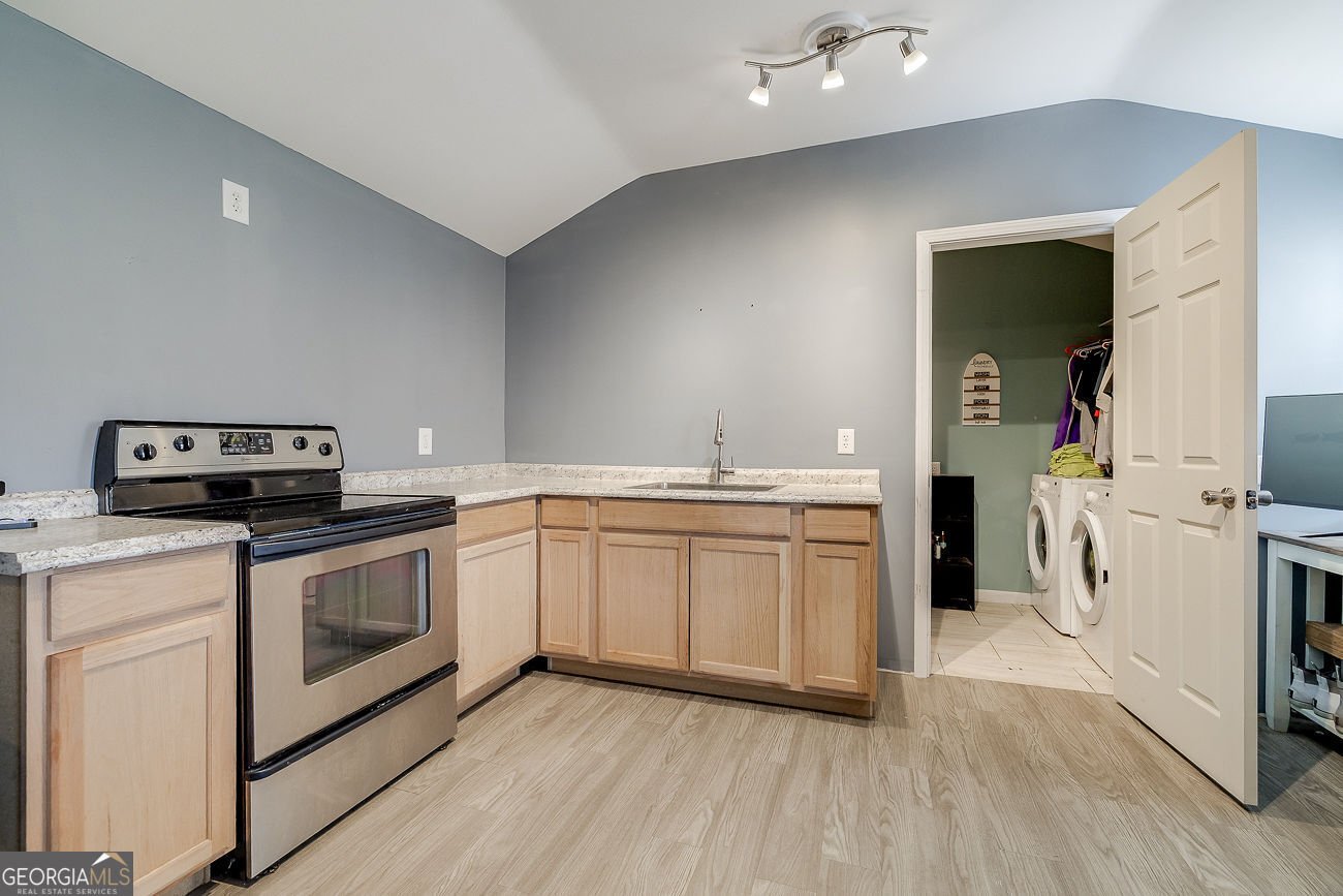 251 Old Louisville Road Guyton - 27