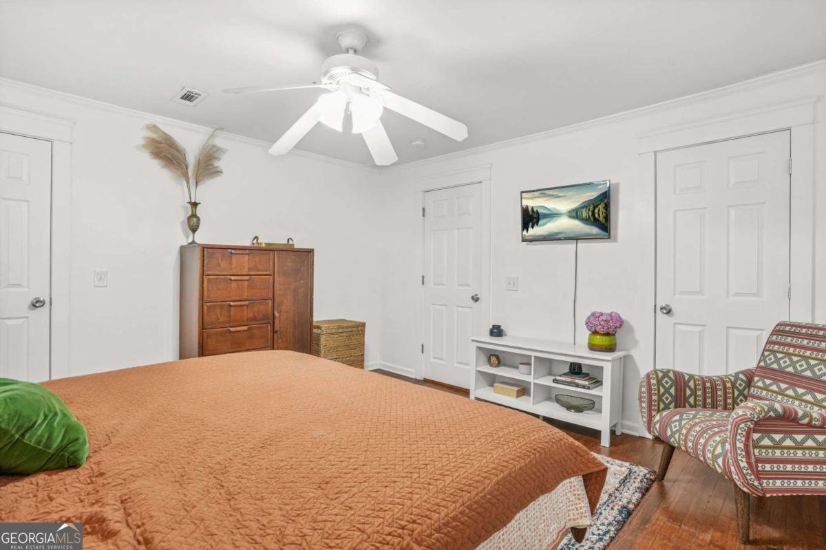 877 MCLENDON Drive Scottdale - 17