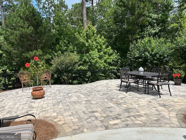 203 NORTH COVE DRIVE Newnan - 64