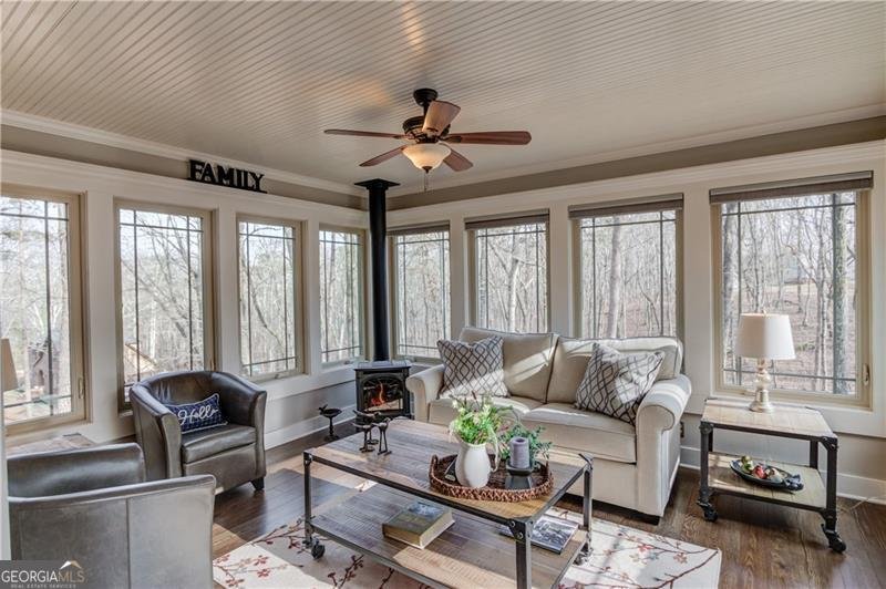 82 Cedar Bluff Winder - 16