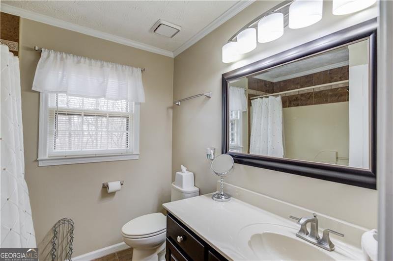 82 Cedar Bluff Winder - 35