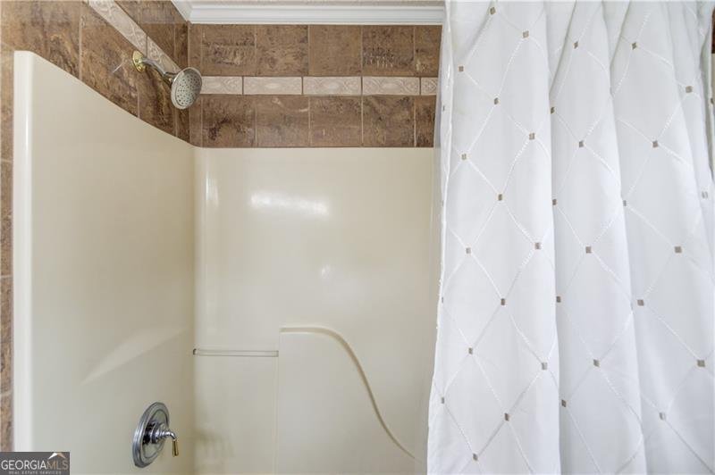82 Cedar Bluff Winder - 36