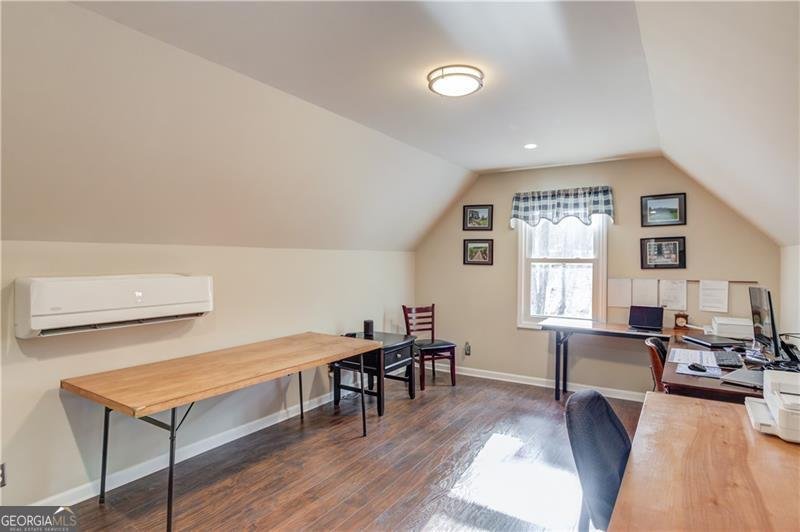 82 Cedar Bluff Winder - 39