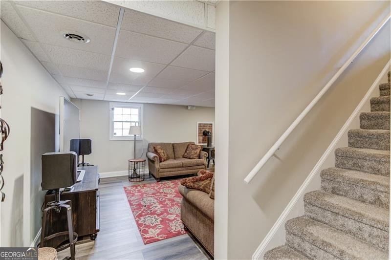 82 Cedar Bluff Winder - 42