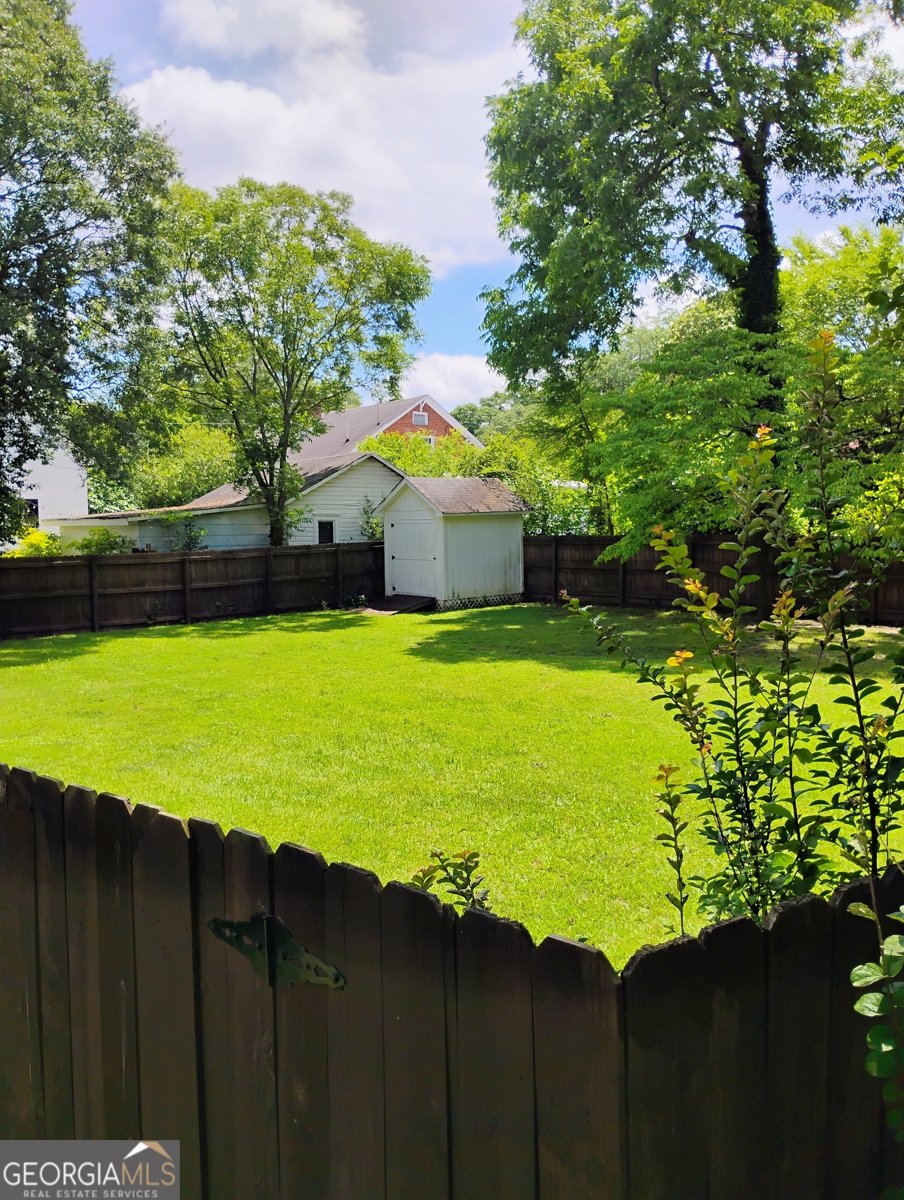 99 WOODLAWN Avenue Winder - 5