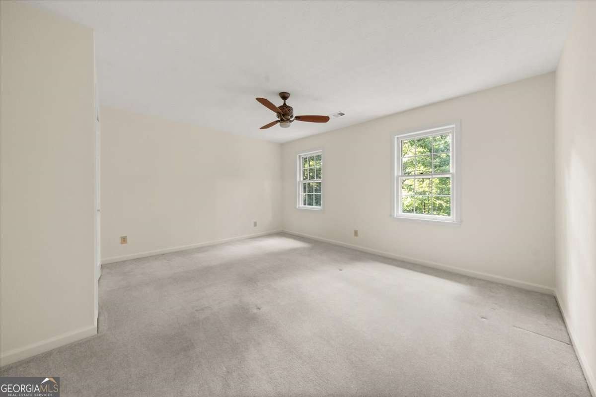 127 ROE HAMPTON LN Lane Stone Mountain - 36