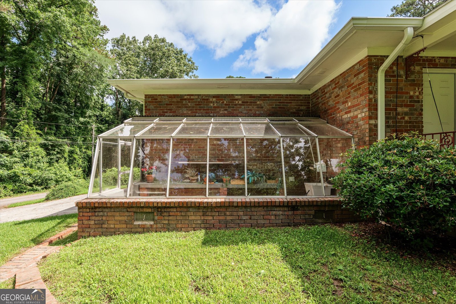 214 Sunset Drive Washington - 39