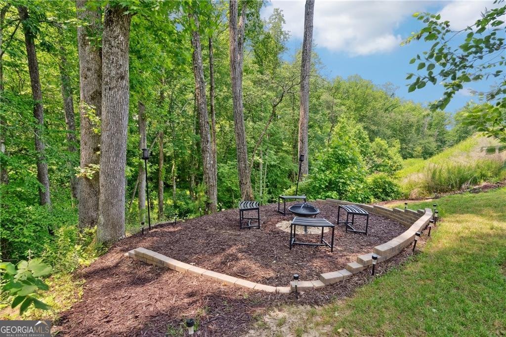 519 Magnolia Drive Dawsonville - 37