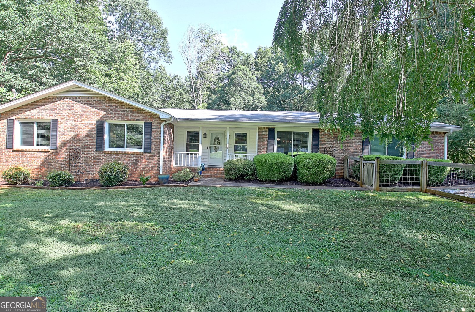 110 Heatherwood Drive Fayetteville - 1