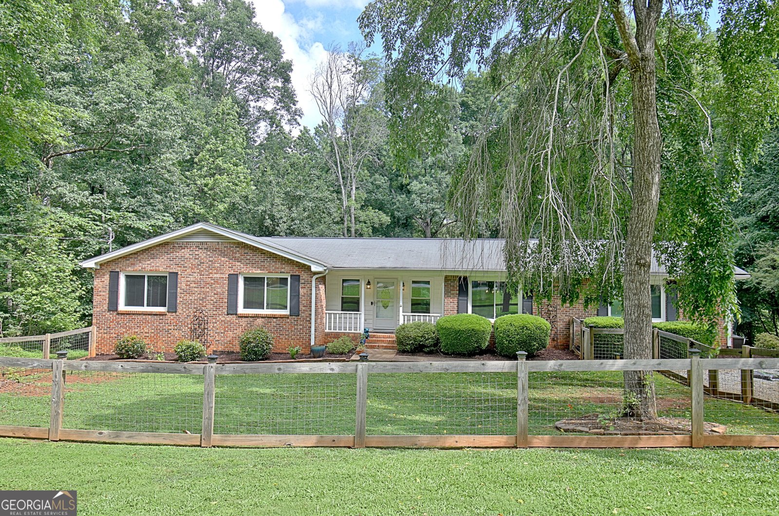 110 Heatherwood Drive Fayetteville - 2