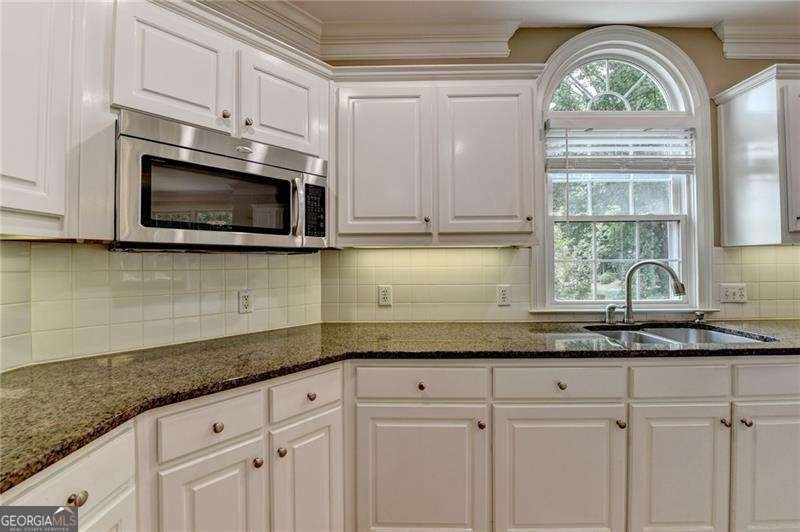 12130 Helleri Hollow Alpharetta - 35
