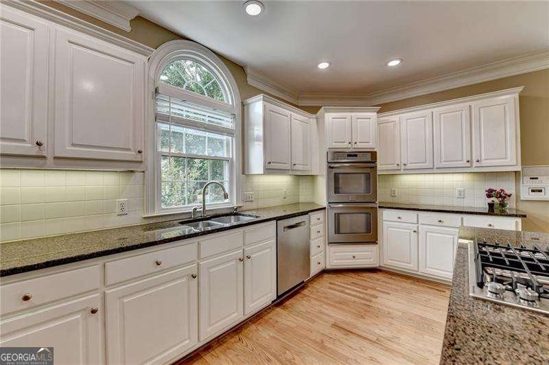 12130 Helleri Hollow Alpharetta - 36