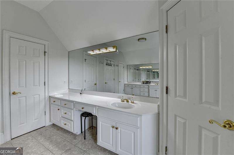 12130 Helleri Hollow Alpharetta - 74