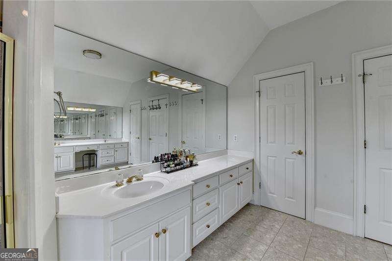 12130 Helleri Hollow Alpharetta - 75