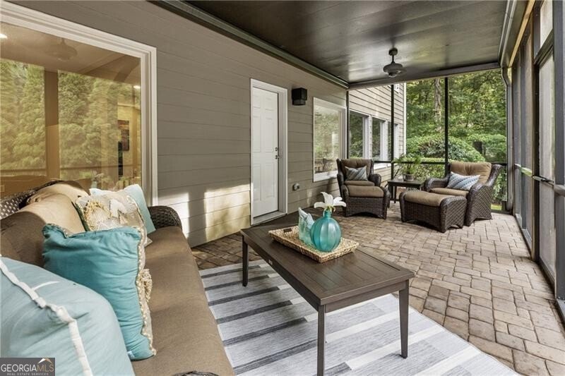 325 Taylor Glen Drive Alpharetta - 45