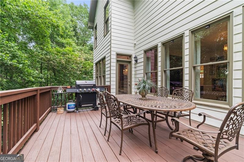 7535 Antique Barn Avenue Cumming - 38